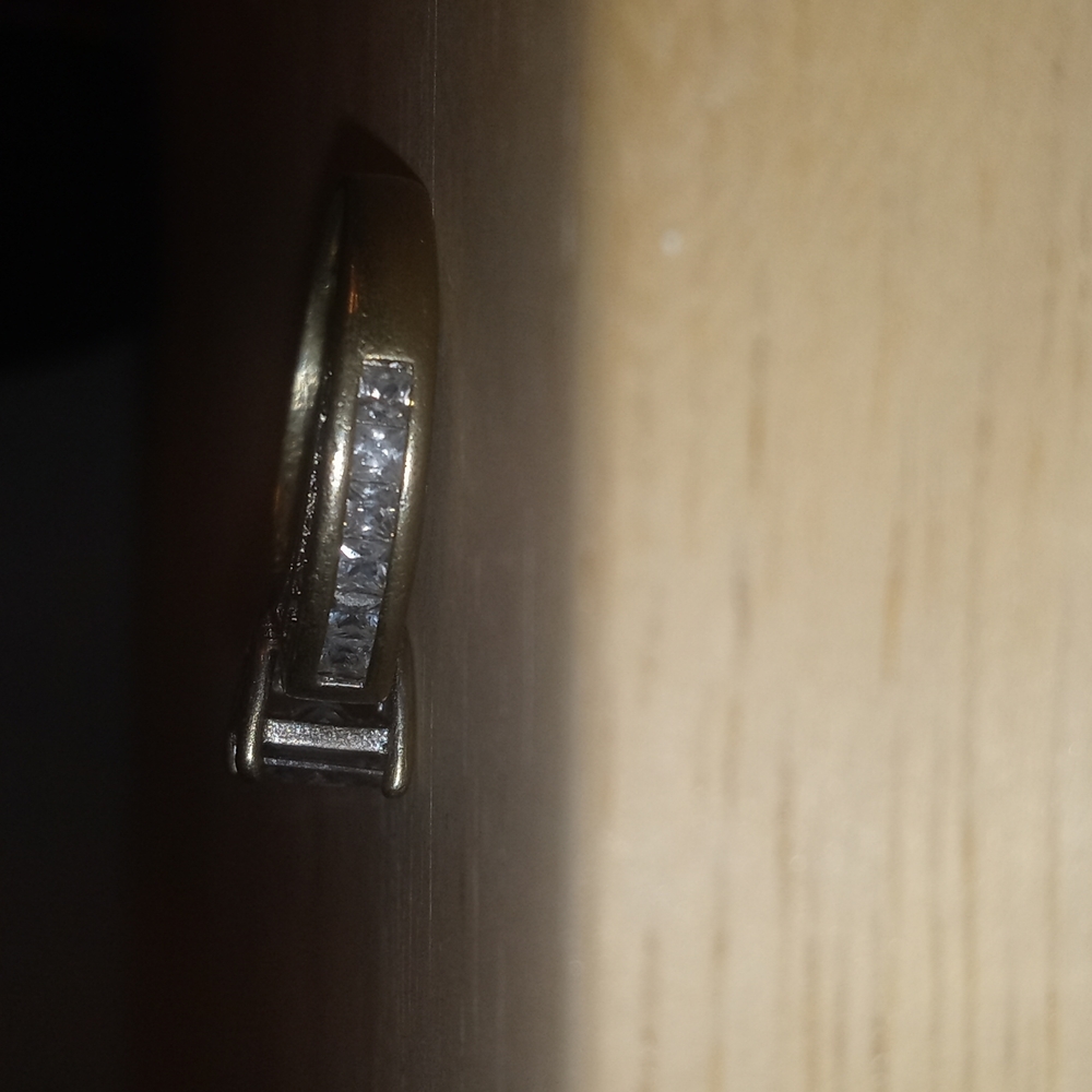 Silver Ring - Picture 4 of 4